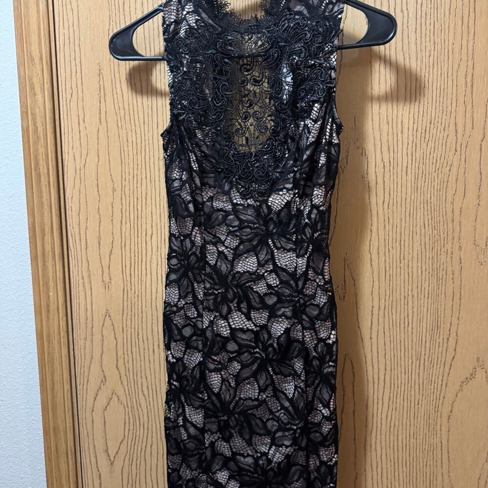 Alt. R. Dress size Small - Picture 7 of 8
